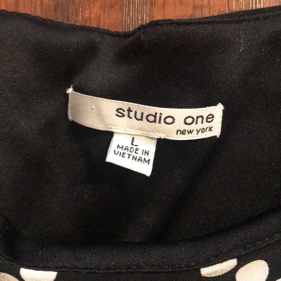 Cute dress - Picture 2 of 2